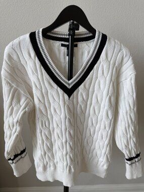 Forever 21 Women's White and Cream Jumper